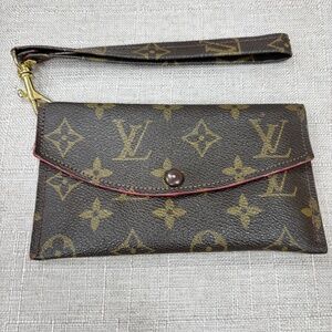 Wristlet